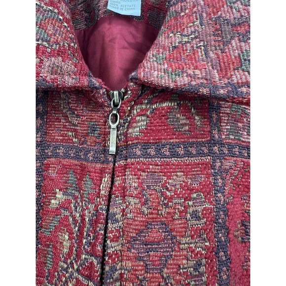 The Territory Ahead Red Print Tapestry Vest Zip Front Side Tabs Lined Size 14 - Picture 5 of 8